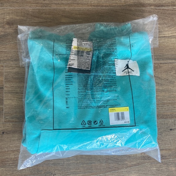 Jordan Essentials Flight hoodie light Teal Womens size S 4-6 M 8-10 - Picture 8 of 8